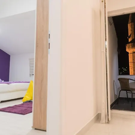 Purple * Mostar